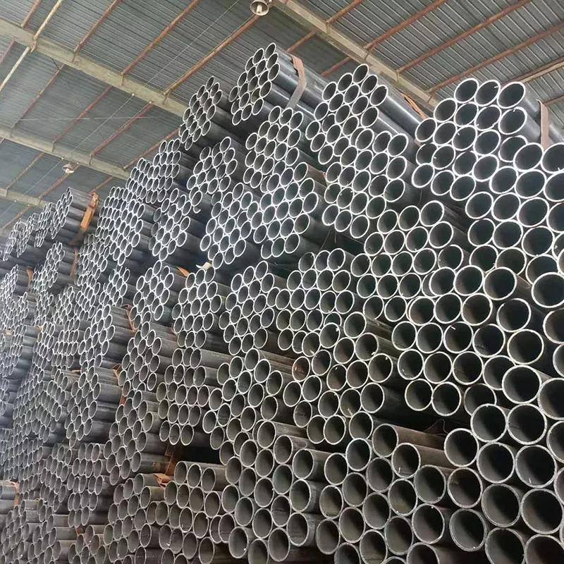 ท่อกลมตรงสลิตสีดำ