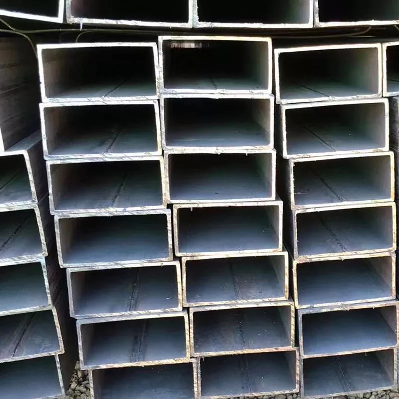 ท่อสี่เหลี่ยมสีดำผนังบาง